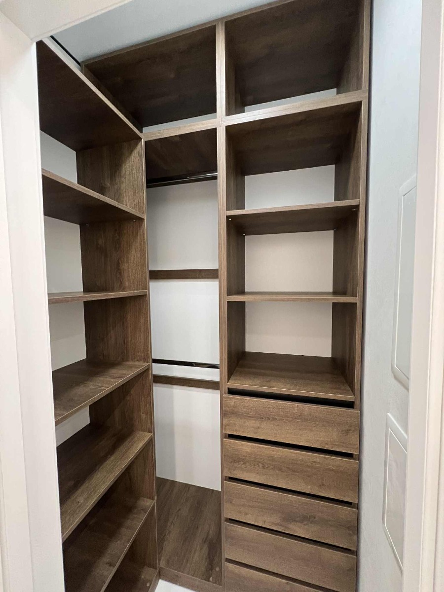 Kitchen Fitter: Image 1